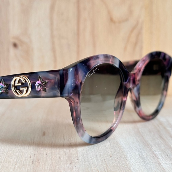 Gucci CORE 51MM ROUND SUNGLASSES/SHINY IRIDESCENT PINK HAVANA BEE STAR MOTIF - Picture 1 of 8